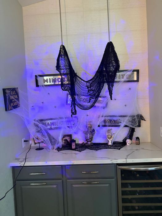 Halloween decorating