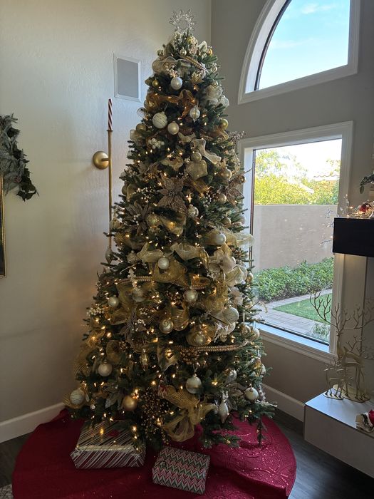 Seasonal and Holiday Decorating